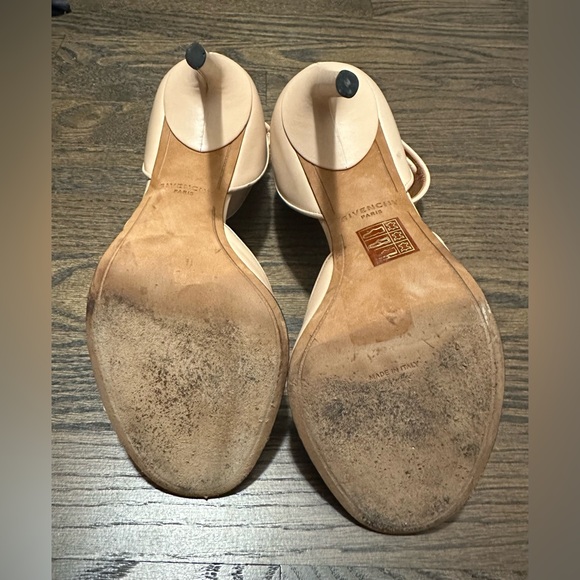 Givenchy Shark Lock Stiletto High Heel Sandal. Size 40. - Picture 6 of 7